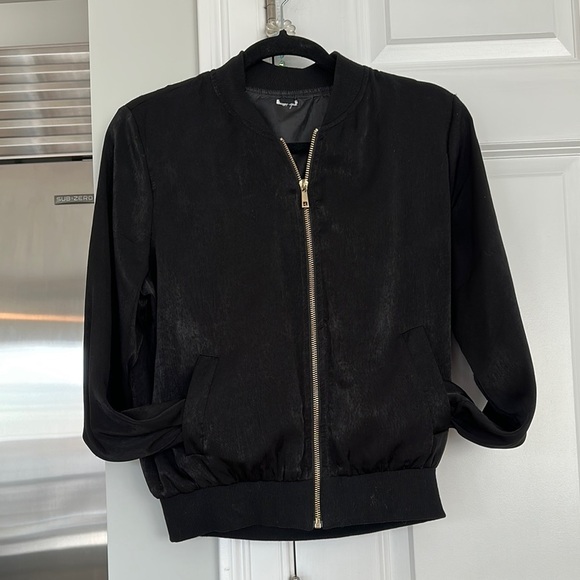 Black Bomber Jacket with Ribbed Collar and Gold Zipper - Picture 1 of 3